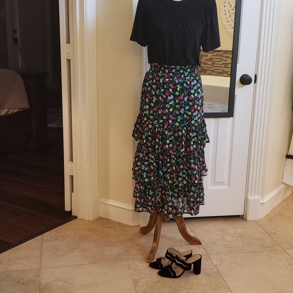 Ann Taylor skirt